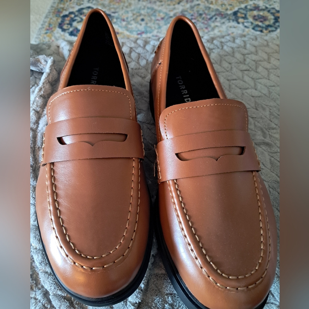 Torrid  Tan Leather Slip-On Loafers New 8.5ww